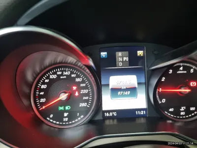 2018 Mercedes-Benz C 200 VIN: