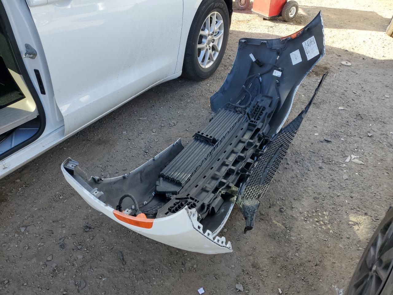 2022 CHRYSLER VOYAGER LX VIN:2C4RC1CG0NR204758