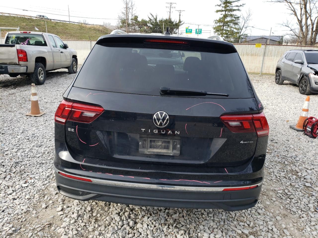 2022 VOLKSWAGEN TIGUAN SE VIN:3VV2B7AX8NM038265
