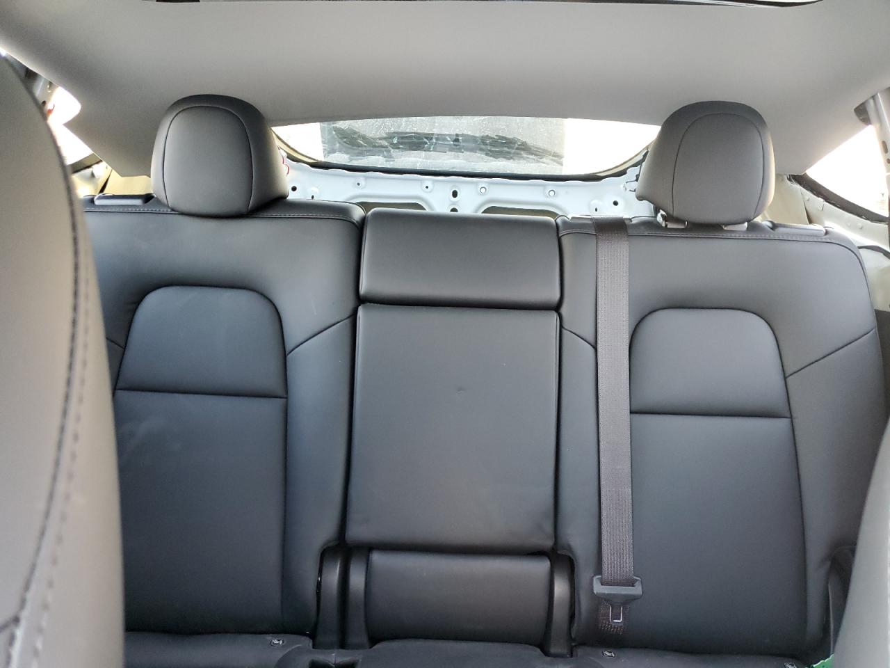 2023 TESLA MODEL Y  VIN:7SAYGDEE8PA160648