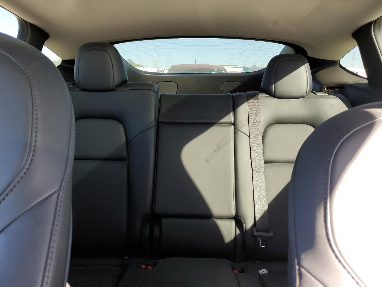 2022 TESLA MODEL Y  VIN:7SAYGDEE5NF343232