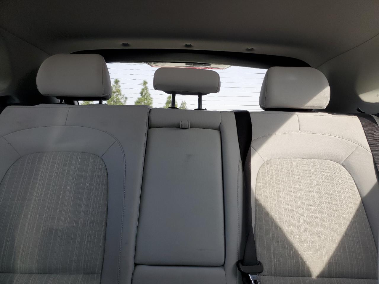 2023 HYUNDAI KONA SEL VIN:KM8K32AB8PU932201