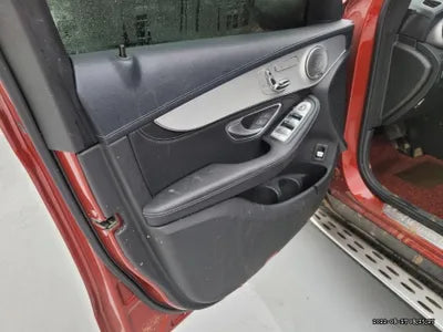 2017 Mercedes-Benz GLC 220 VIN: