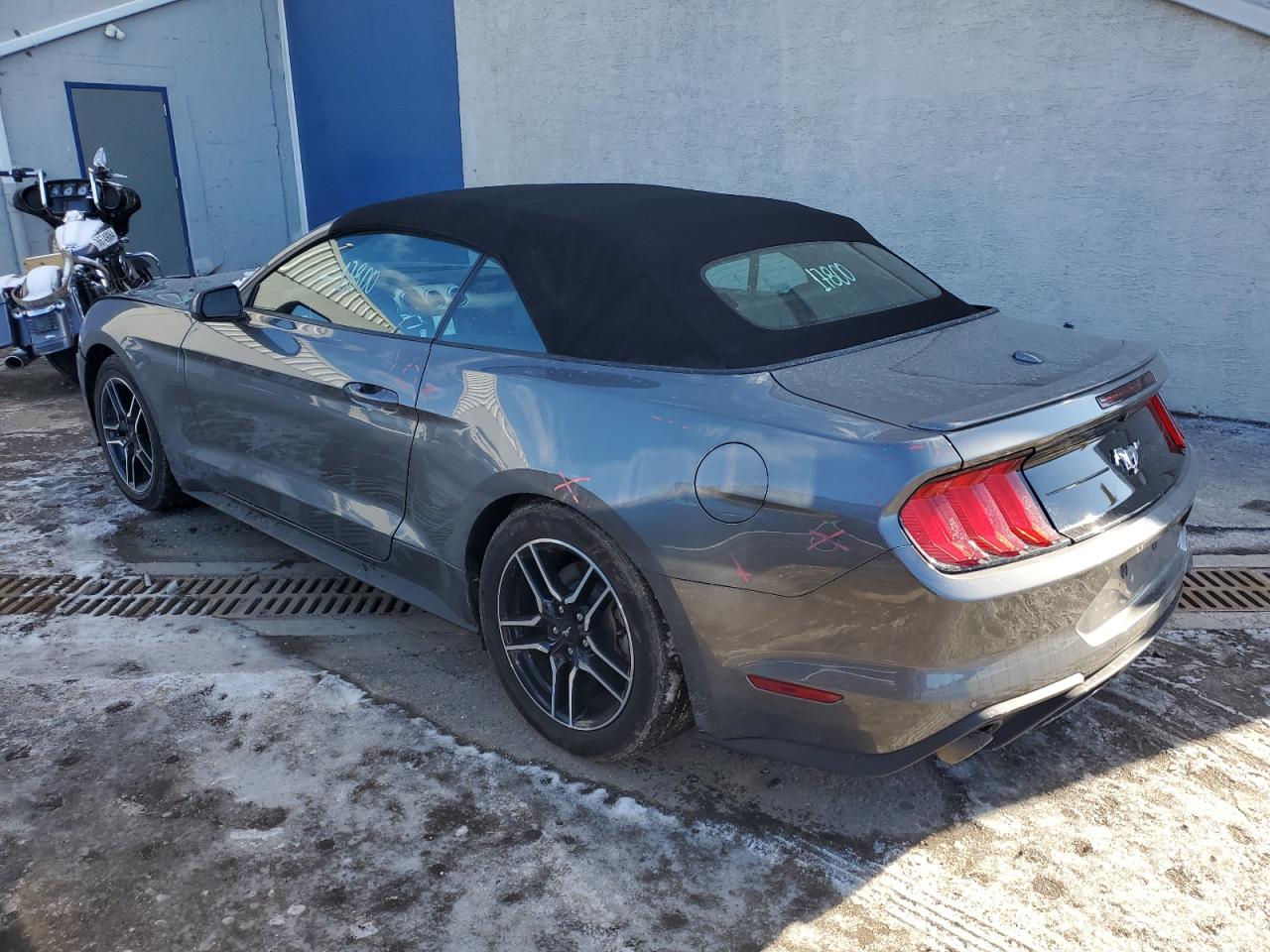 2022 FORD MUSTANG  VIN:1FATP8UH1N5103774