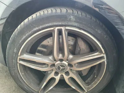 2019 Mercedes-Benz E 300 WDDZF4JB7KA649245 VIN:WDDZF4JB7KA649245