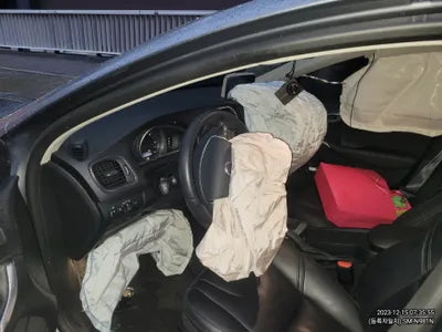 2018 Volvo V40 388KMYV1MV79K0J24 VIN:388KMYV1MV79K0J24