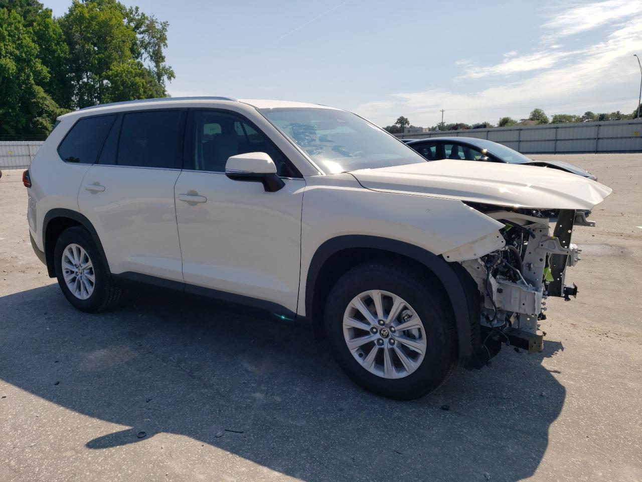 2024 TOYOTA GRAND HIGHLANDER XLE VIN:5TDAAAA59RS013289