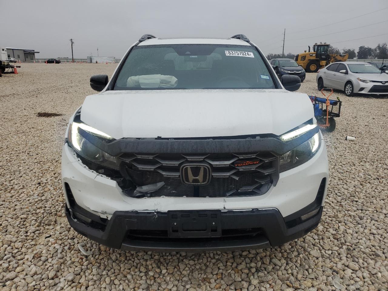 2024 HONDA PASSPORT TRAIL SPORT VIN:5FNYF8H68RB013750