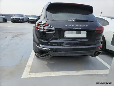 2016 Porsche Cayenne VIN: