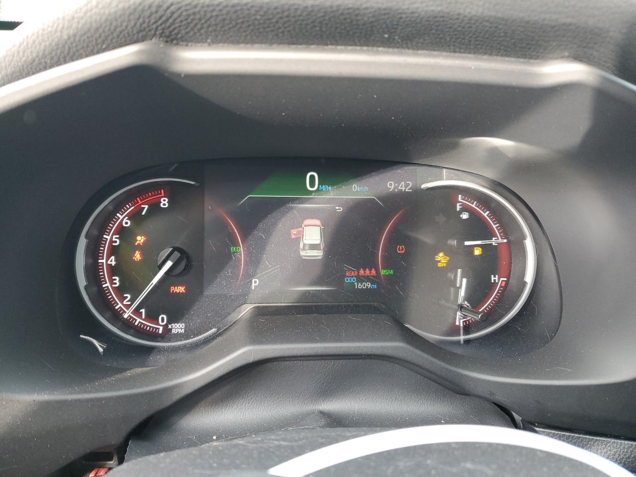 2024 TOYOTA RAV4 XLE VIN:2T3W1RFV9RC290506