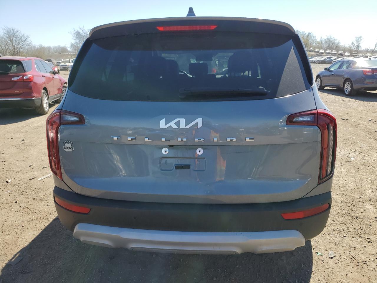 2022 KIA TELLURIDE LX VIN:5XYP24HC5NG224347