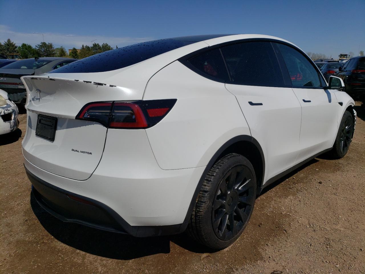 2023 TESLA MODEL Y  VIN:7SAYGDEE3PF675415