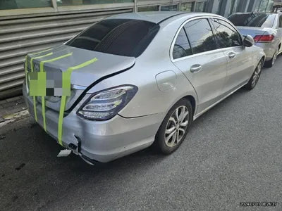 2015 Mercedes-Benz C 220 VIN: