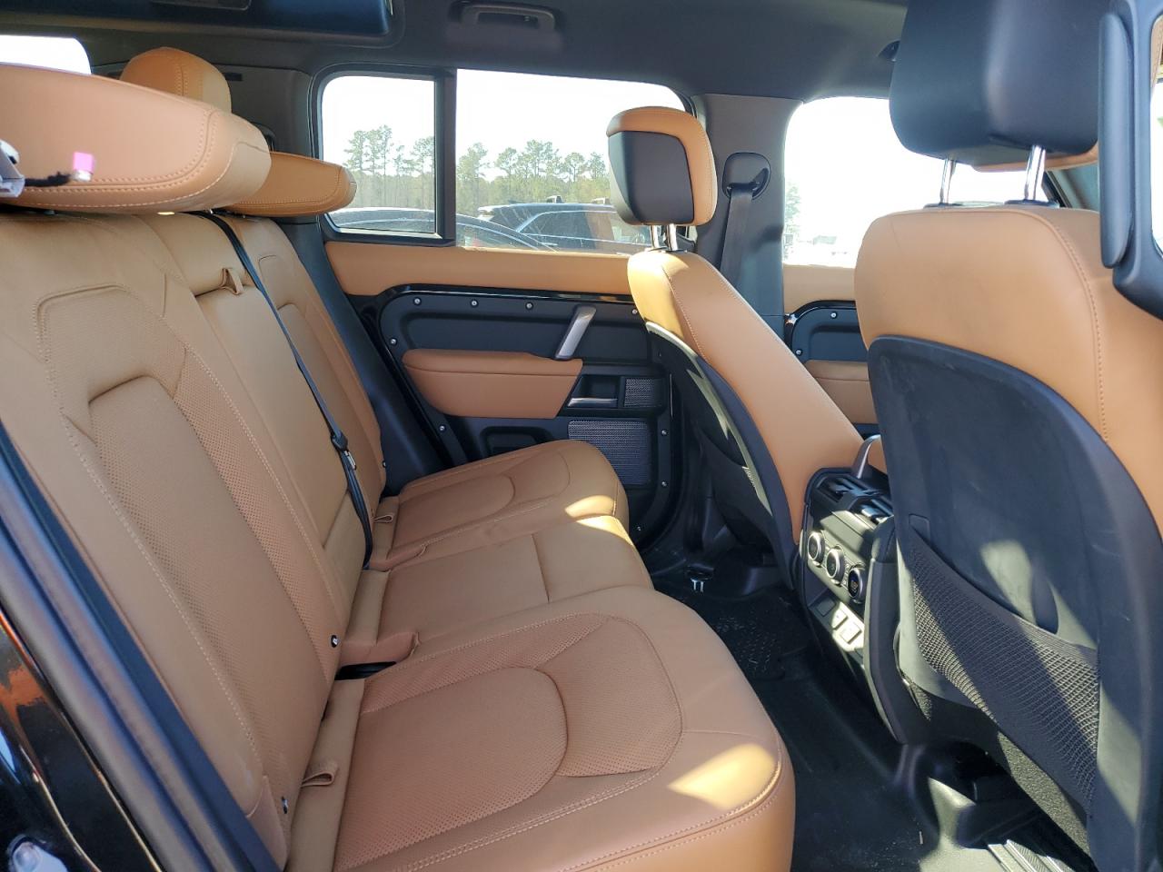 2024 LAND ROVER DEFENDER 110 VIN:SALEBEEE7R2286893