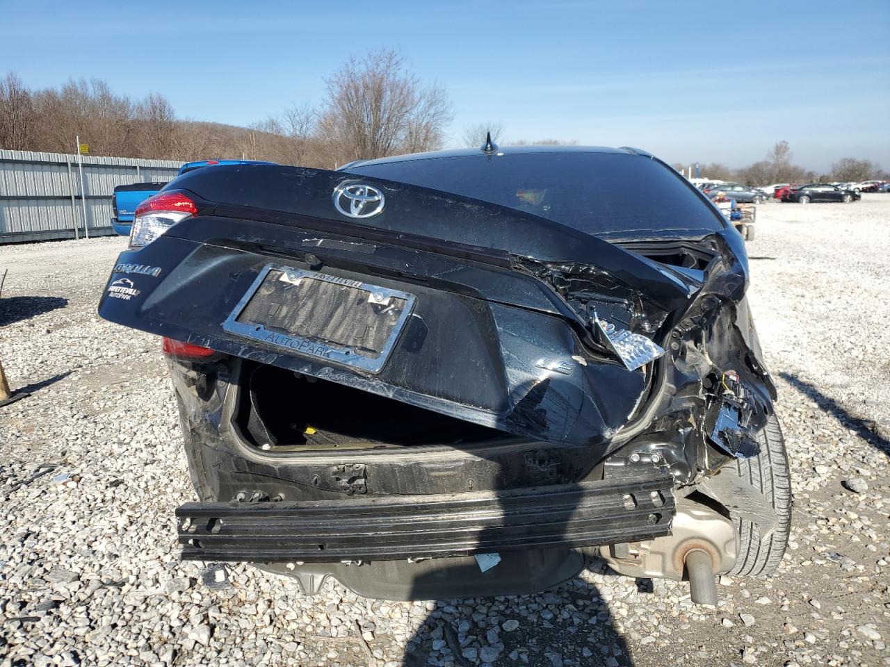 2024 TOYOTA COROLLA LE VIN:W1NYC7HJ7LX347507