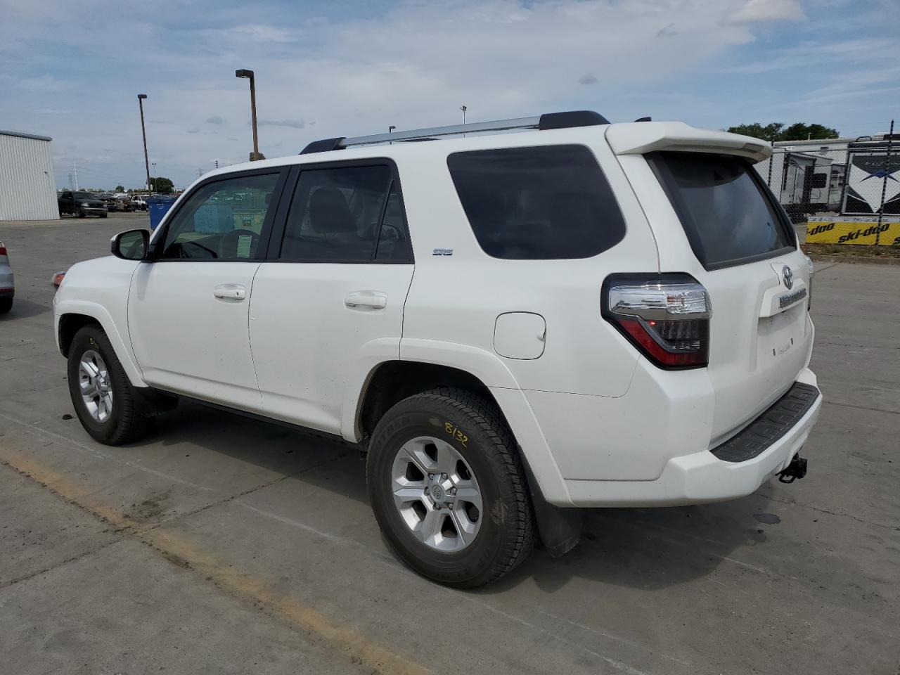 2022 TOYOTA 4RUNNER SR5 VIN:JTEEU5JR6N5264480