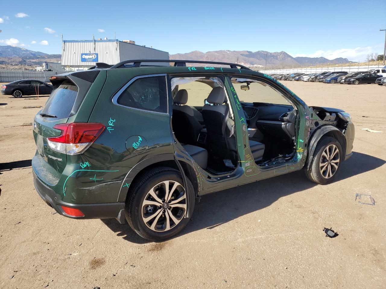 2024 SUBARU FORESTER LIMITED VIN:JF2SKALC2RH435438