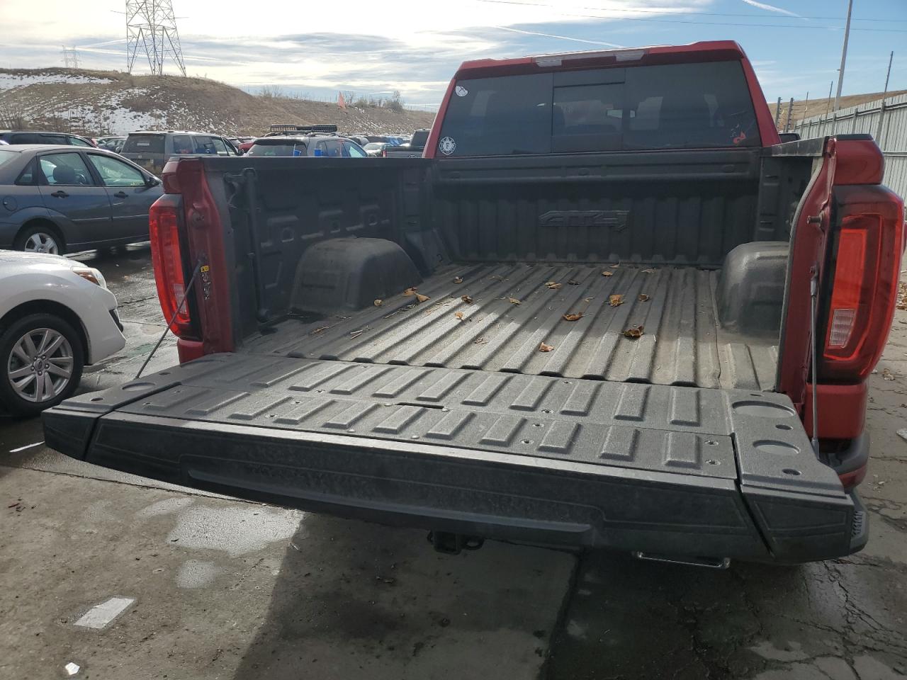 2022 GMC SIERRA K1500 AT4 VIN:3GTUUEET4NG613313