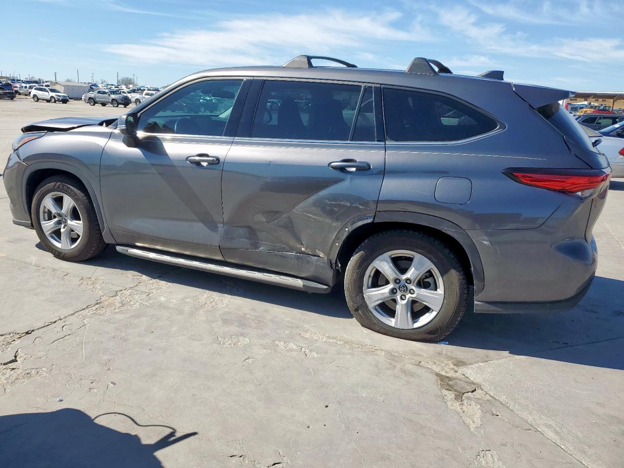 2022 TOYOTA HIGHLANDER HYBRID LE VIN:5TDZARAH7NS510413
