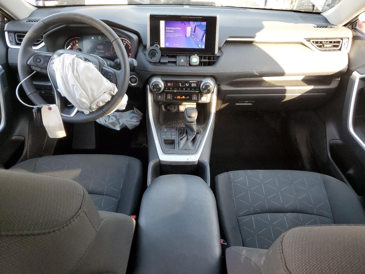2024 TOYOTA RAV4 XLE VIN:2T3P1RFV0RC449191