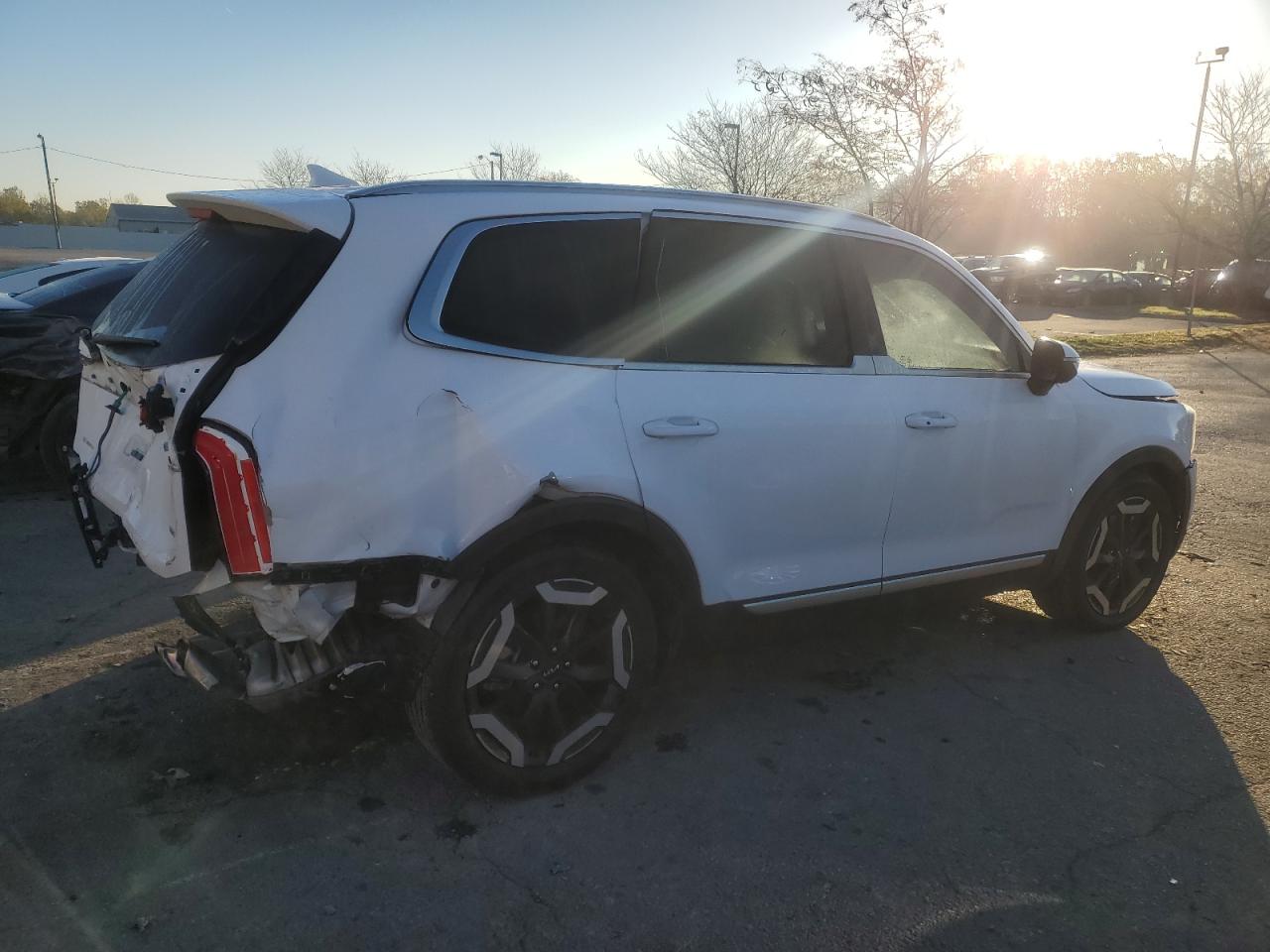 2023 KIA TELLURIDE EX VIN:5XYP3DGC5PG341556