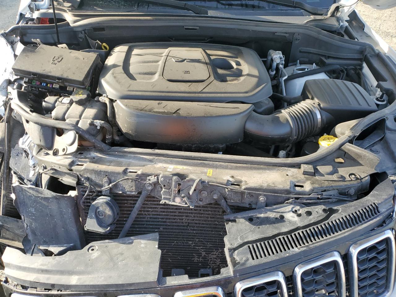 2022 JEEP GRAND CHEROKEE LIMITED VIN:1C4RJEBG9NC125421