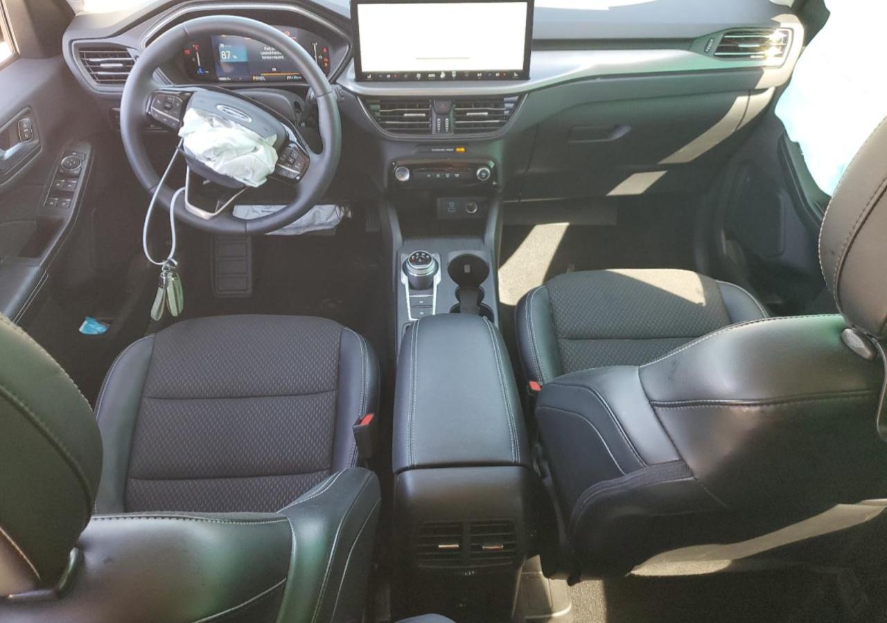 2023 FORD ESCAPE  VIN:1FMCU0E19PUB47502