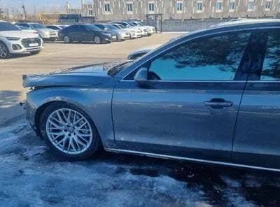2015 Audi A8 VIN: