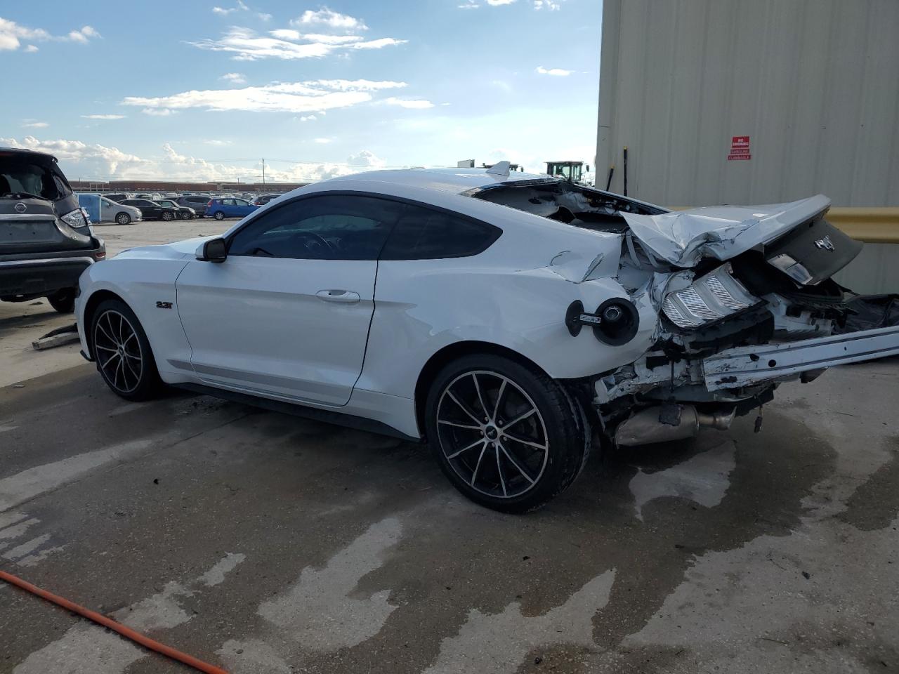 2022 FORD MUSTANG  VIN:1FA6P8TH9N5145186