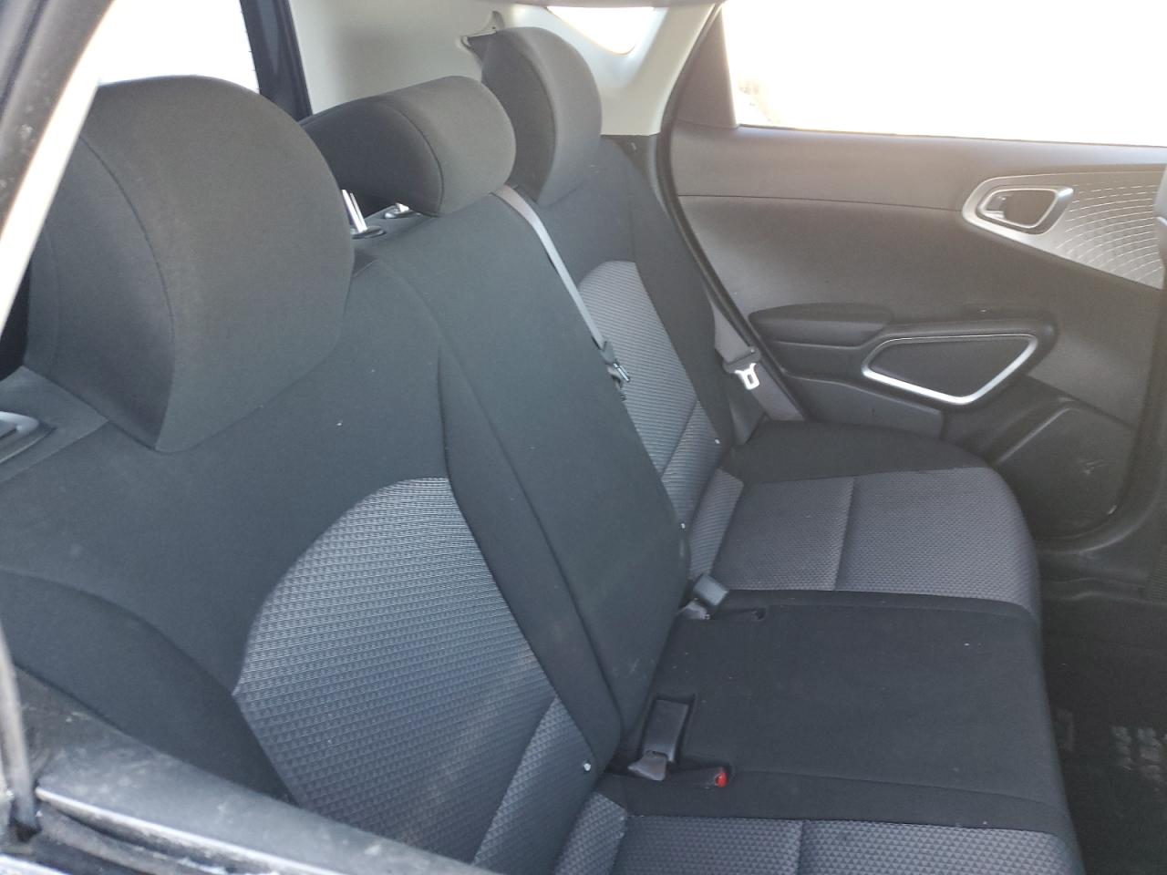 2024 KIA SOUL LX VIN:KNDPC3AC1F7688039