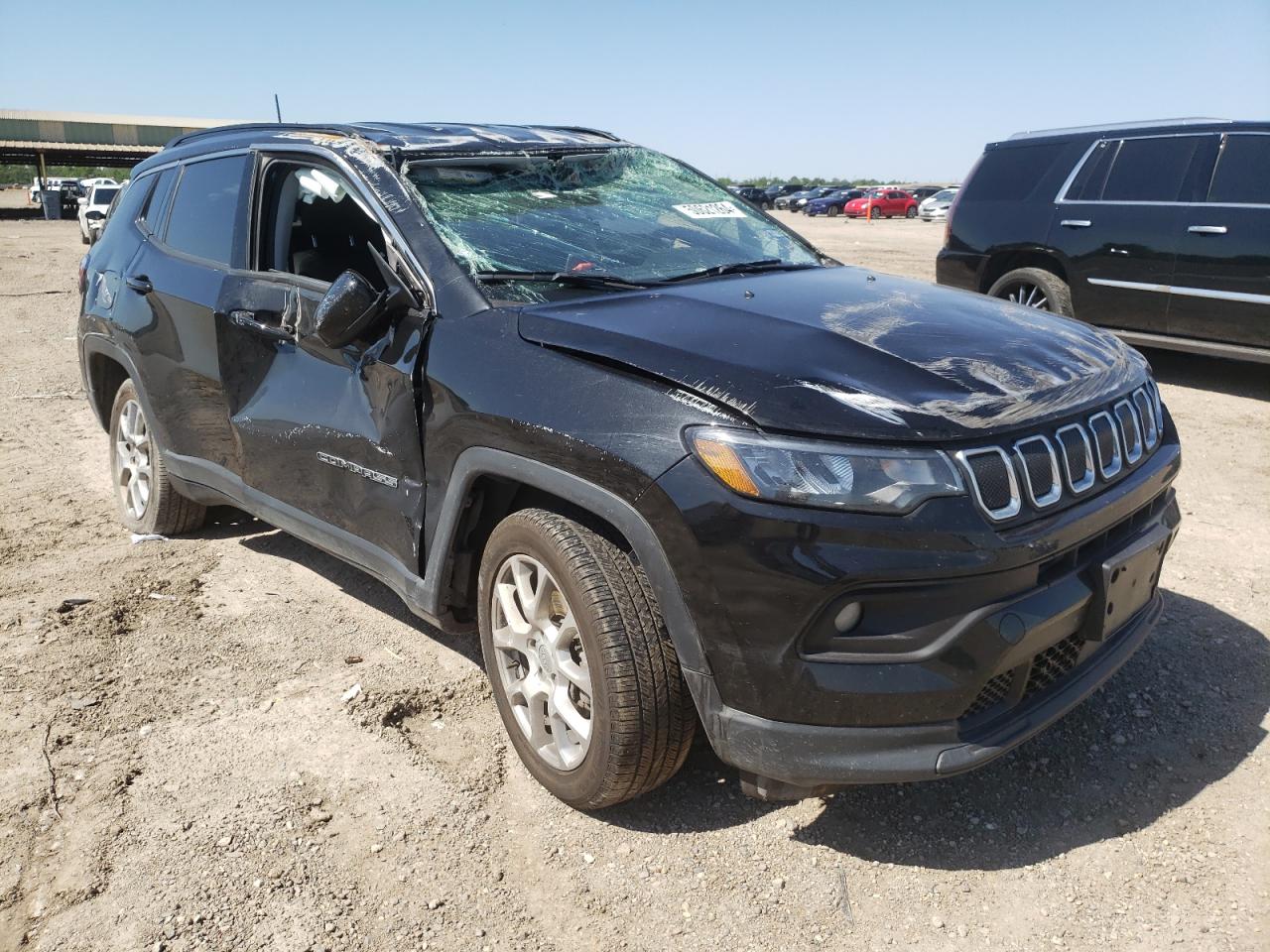 2022 JEEP COMPASS LATITUDE LUX VIN:3C4NJDFB4NT218696