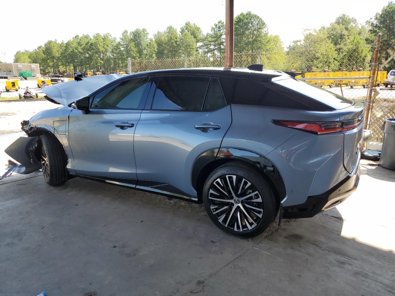 2023 LEXUS RZ 450E VIN:JTJAAAAB6PA002943