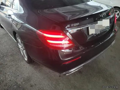 2016 Mercedes-Benz E 200 VIN: