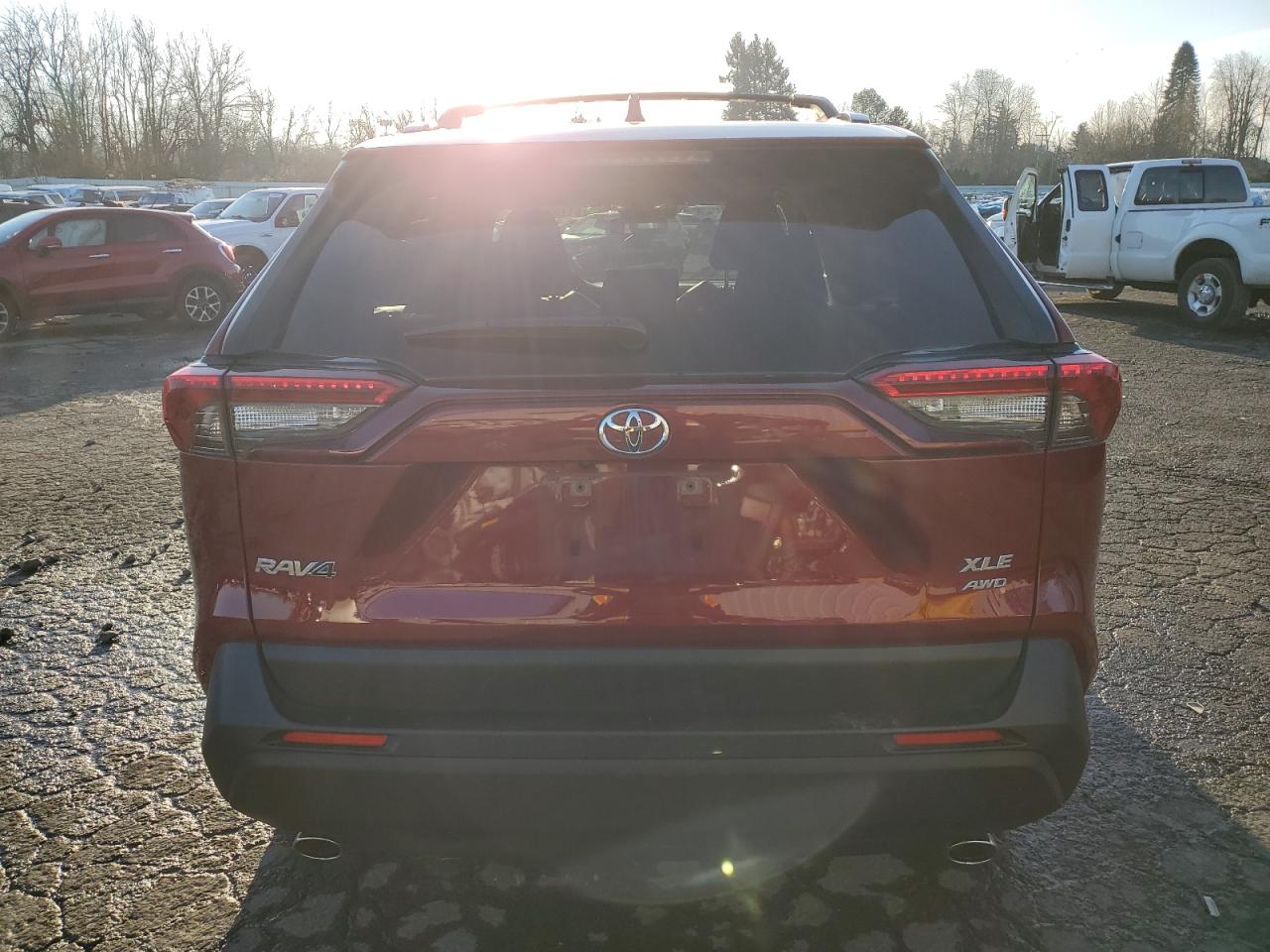 2023 TOYOTA RAV4 XLE PREMIUM VIN:JTMA1RFV2PD094863