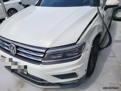 2018 Volkswagen Tiguan WVGZZZ5NZJW951403 VIN:WVGZZZ5NZJW951403
