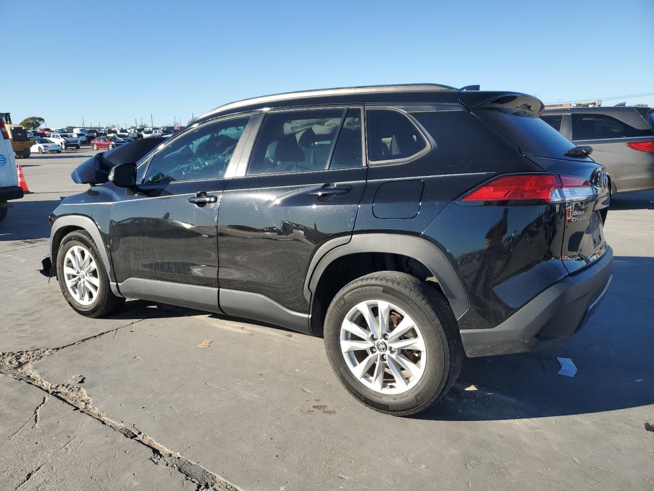 2022 TOYOTA COROLLA CROSS LE VIN:7MUCAAAG9NV006112