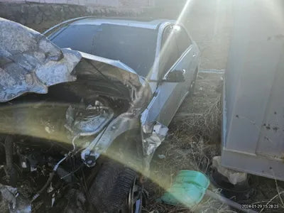 2015 Mercedes-Benz E 220 VIN: