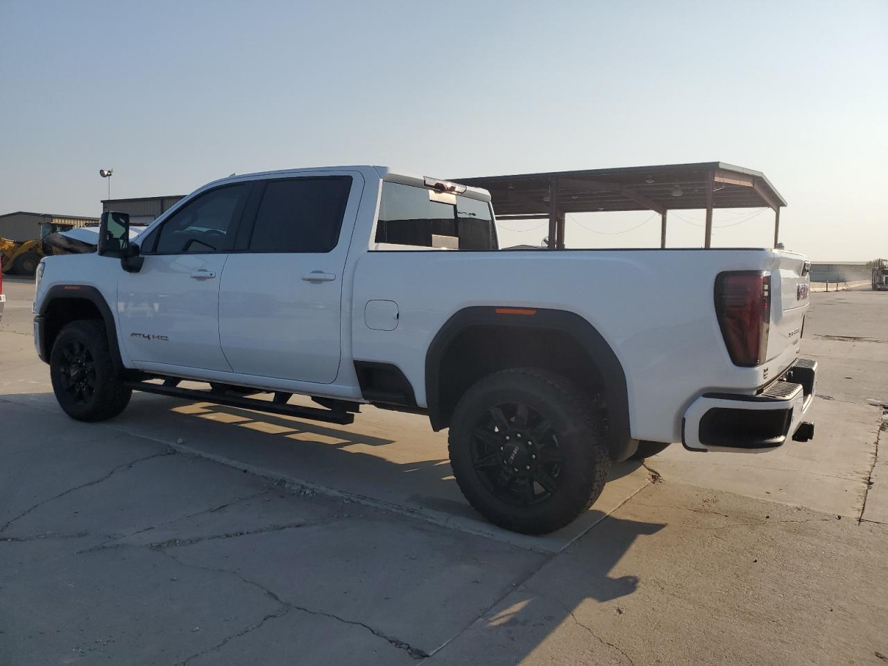 2024 GMC SIERRA K2500 AT4 VIN:1GT49PE70RF311735