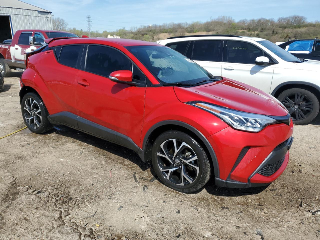 2022 TOYOTA C-HR XLE VIN:NMTKHMBX1NR145540