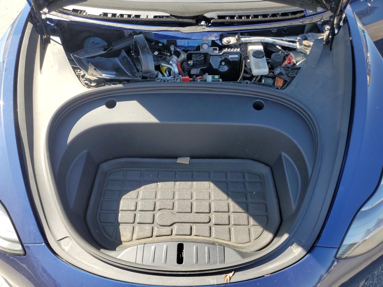 2023 TESLA MODEL 3  VIN:5YJ3E1EA0PF623913