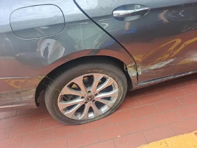 2019 Mercedes-Benz E 300 VIN: