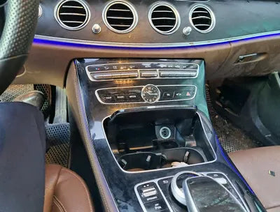 2018 Mercedes-Benz E 220 WDDZF0FB7JA457257 VIN:WDDZF0FB7JA457257