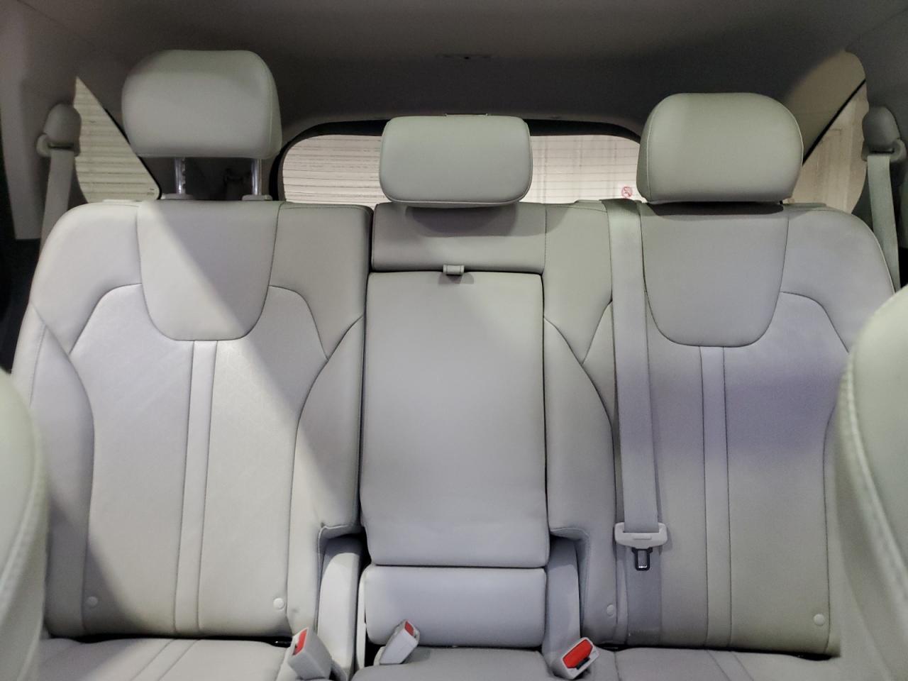 2022 KIA SORENTO S VIN:5XYRLDLC5NG124357