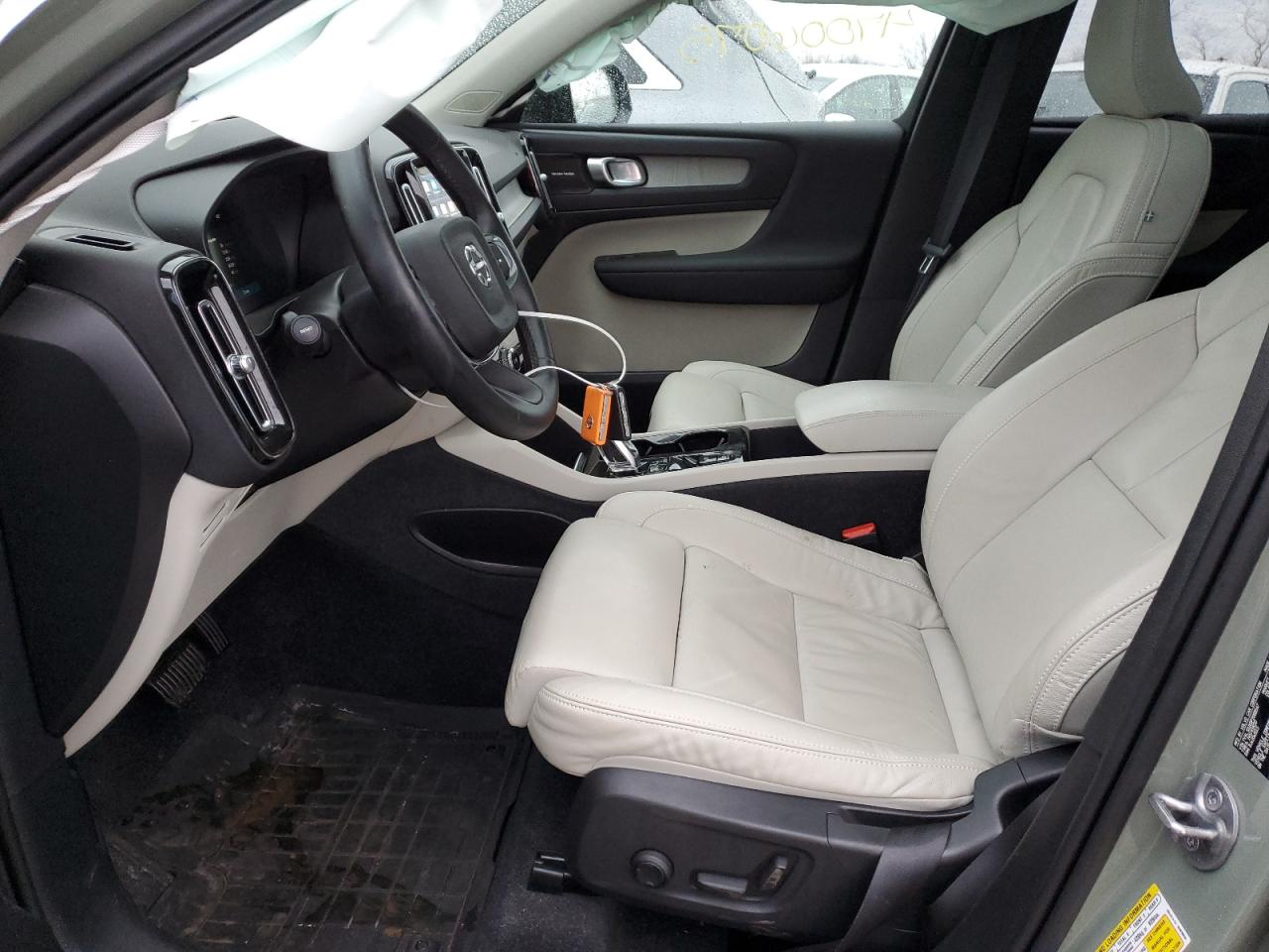 2023 VOLVO XC40 ULTIMATE VIN:YV4L12UX9P2068547