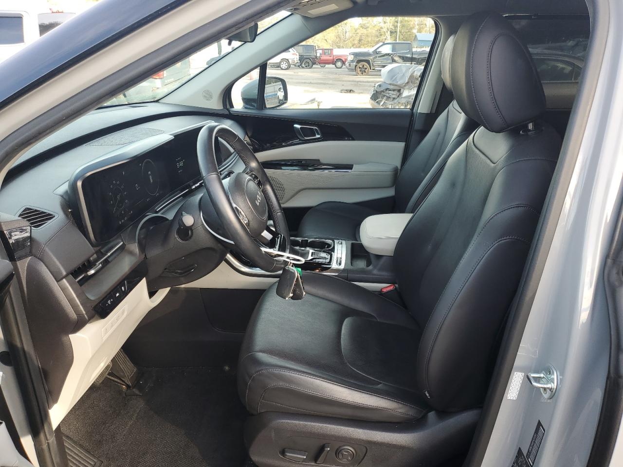 2023 KIA CARNIVAL SX VIN:KNDNE5H36P6211360