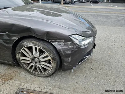 2015 maserati gibli VIN: