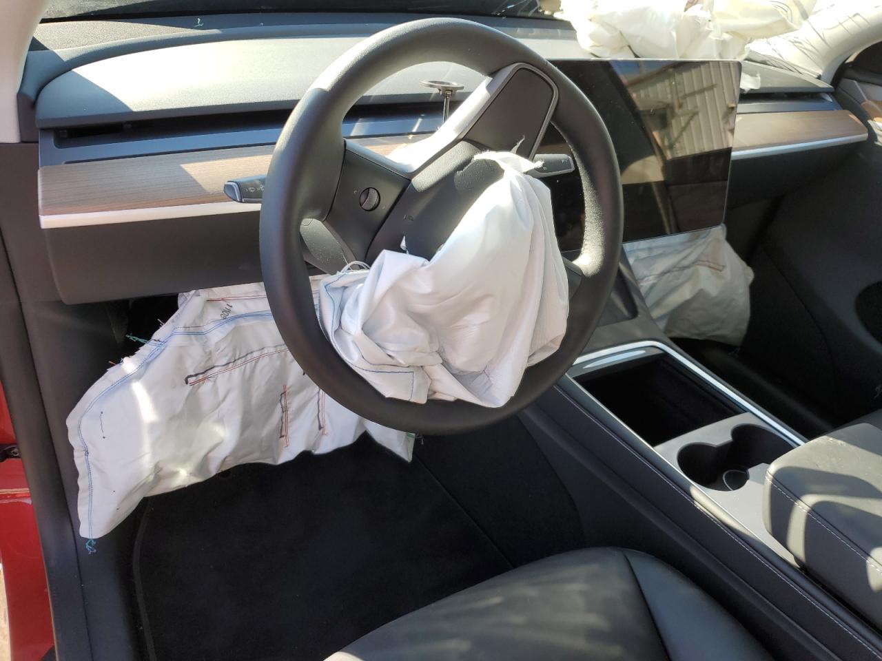 2023 TESLA MODEL Y  VIN:7SAYGDEE9PA192640