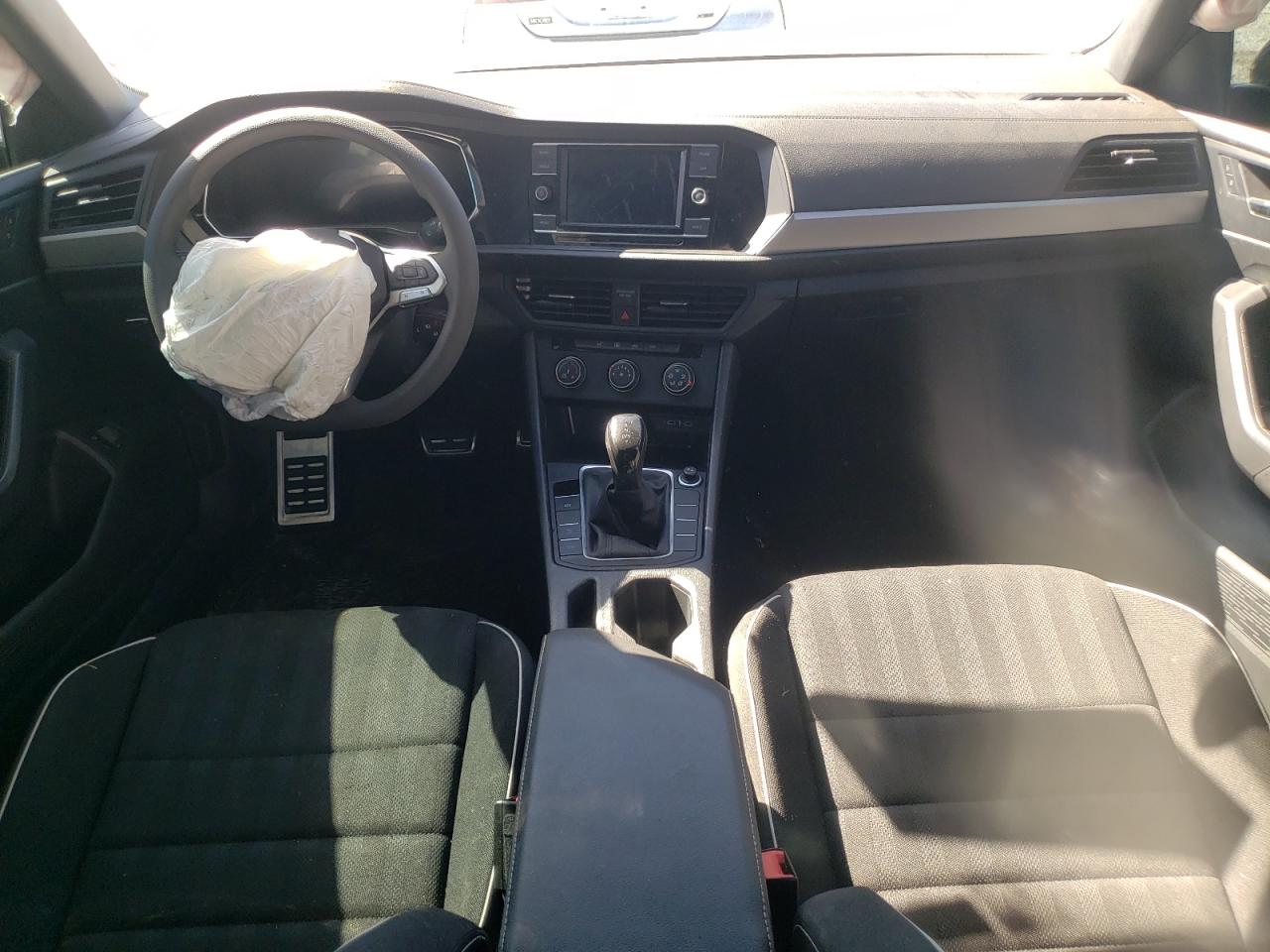 2023 VOLKSWAGEN JETTA SPORT VIN:3VWBM7BU1PM056698