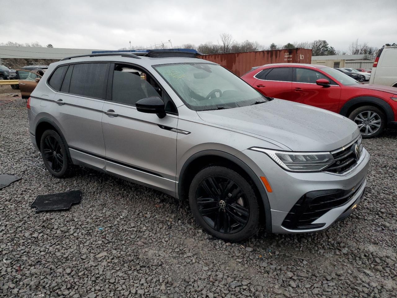 2022 VOLKSWAGEN TIGUAN SE R-LINE BLACK VIN:3VVCB7AX1NM049368
