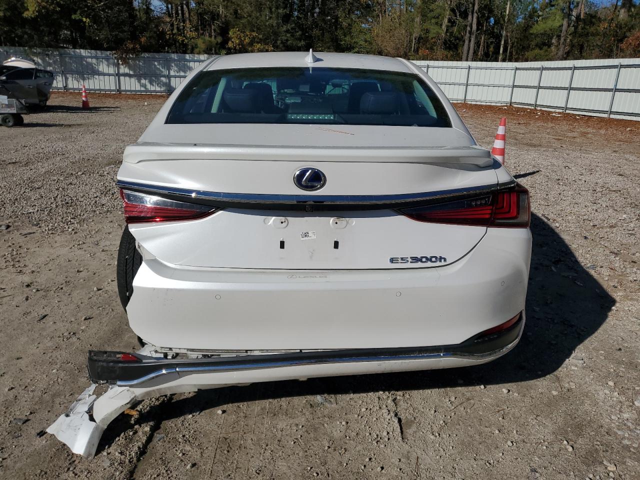2022 LEXUS ES 300H BASE VIN:58ADA1C11NU020268